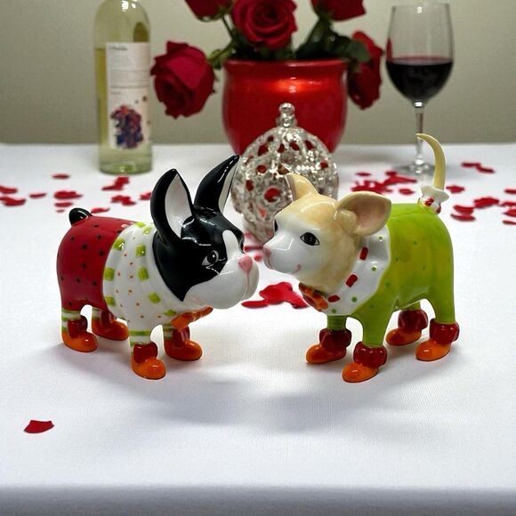 Patience Brewster Krinkles Chihuahua & Boston Terrier Salt & Pepper Shakers - Picture 1 of 14